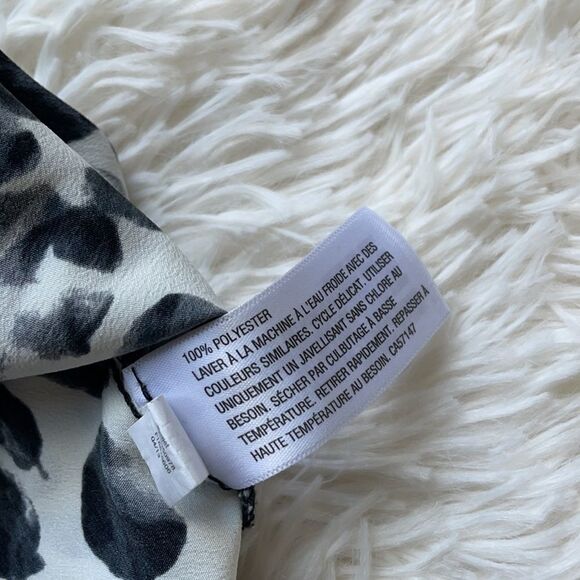 Liz Lange Maternity For Target Black and White Silk Top Shirt Blouse - Picture 6 of 6